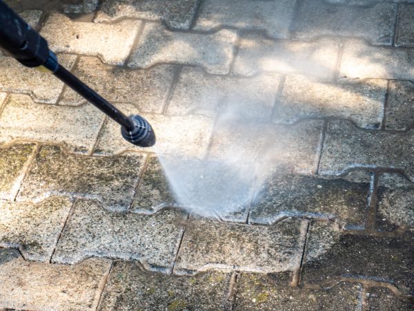 Paver Pressure Washing in Saint Petersburg