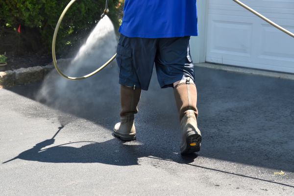 Asphalt Driveway Cleaning in Saint Petersburg
