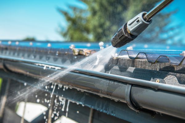Gutter Jet Washing in Saint Petersburg