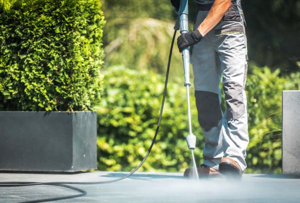 Condo Patio Cleaning in Saint Petersburg