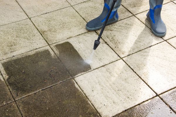 Outdoor Concrete Cleaning in Saint Petersburg